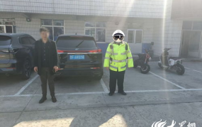 招远交警,护航市民出行安全