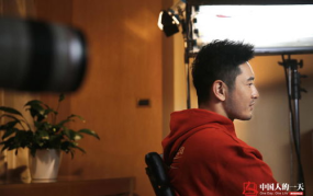 娱乐圈的劳模,揭秘明星背后的辛勤付出与辉煌成就